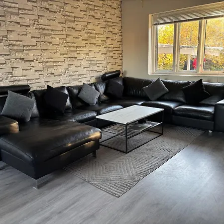 Villa Spacious & Cozy With Open Kitchen Lounge Søborg