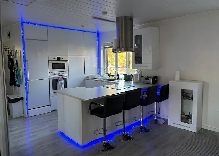 Spacious & Cozy With Open Kitchen Lounge Villa Søborg